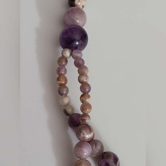 Amethyst graduated beaded necklace ARTISAN beautiful silver tone clasp 22.5" vtg - Picture 6 of 16